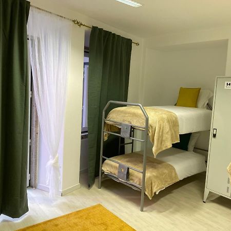 5 Senses Hostel Сетубал Екстериор снимка
