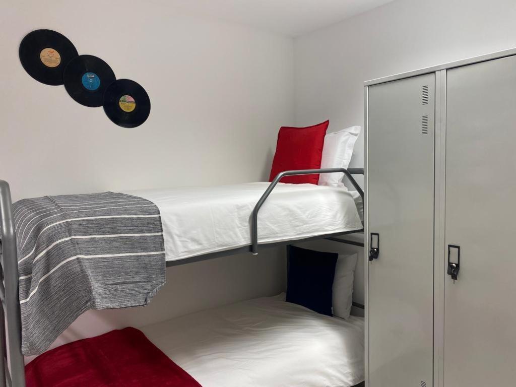 5 Senses Hostel Сетубал Екстериор снимка
