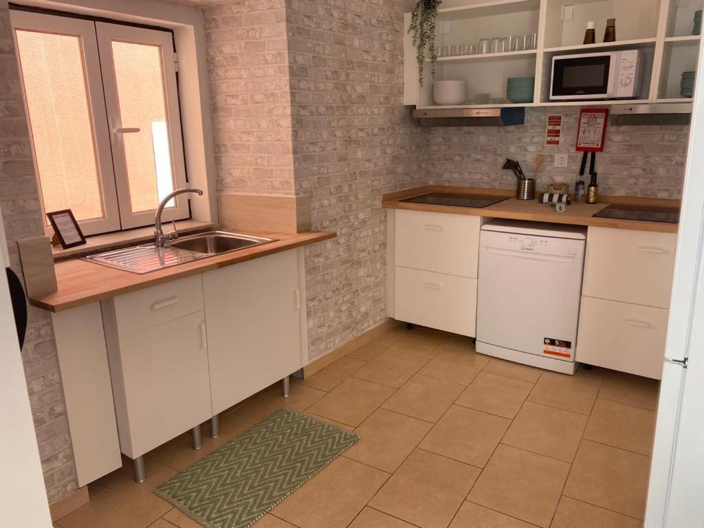 5 Senses Hostel Сетубал Екстериор снимка