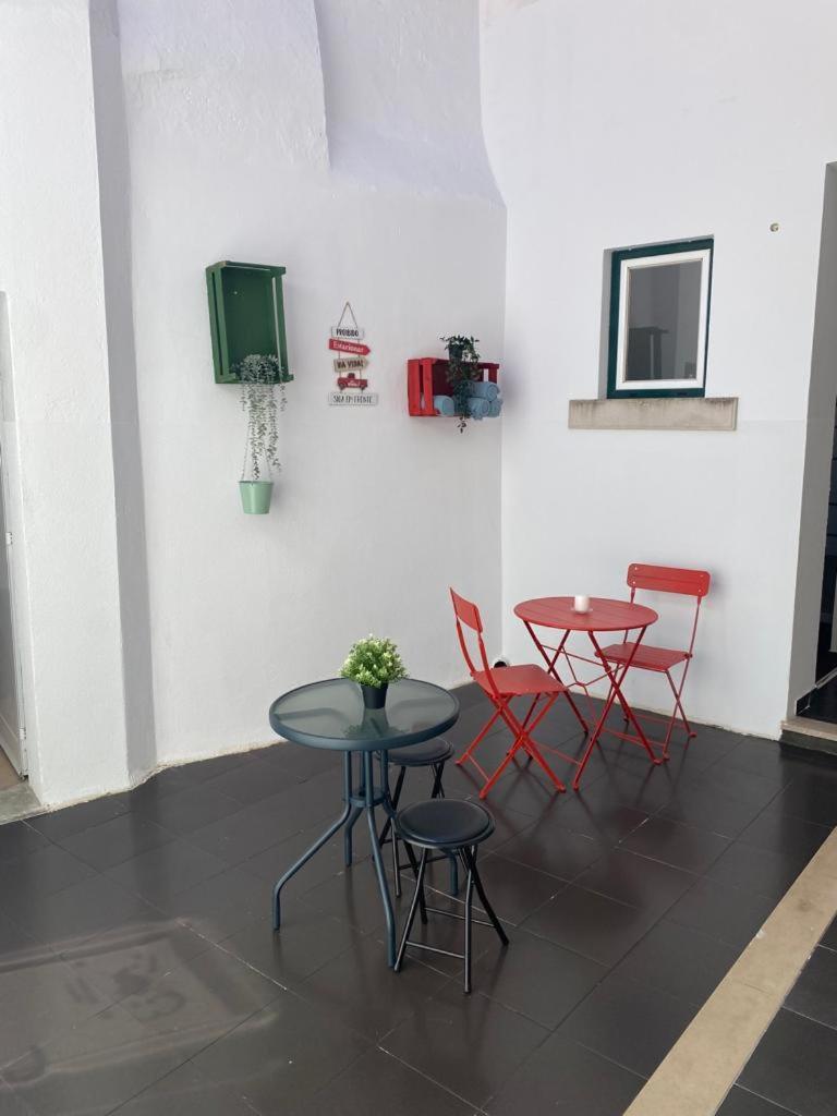 5 Senses Hostel Сетубал Екстериор снимка